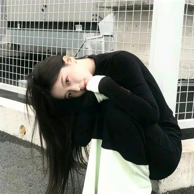 不是孤单一人2023